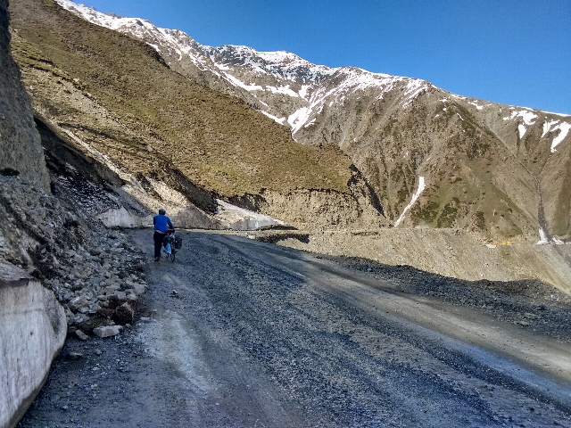 Cycling the Himalayas… It’ll be fun they said.